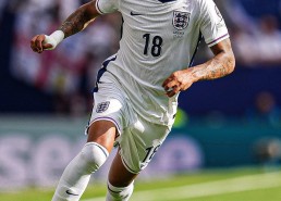 杏彩体育-英超球队在香港的影响力与球迷基础